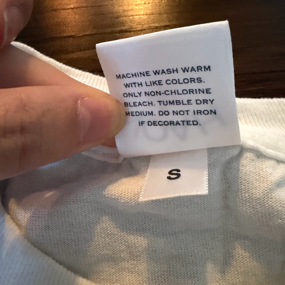 Noah NYC White T-Shirt with Navy Logo and Red Anchor - Picture 3 of 3